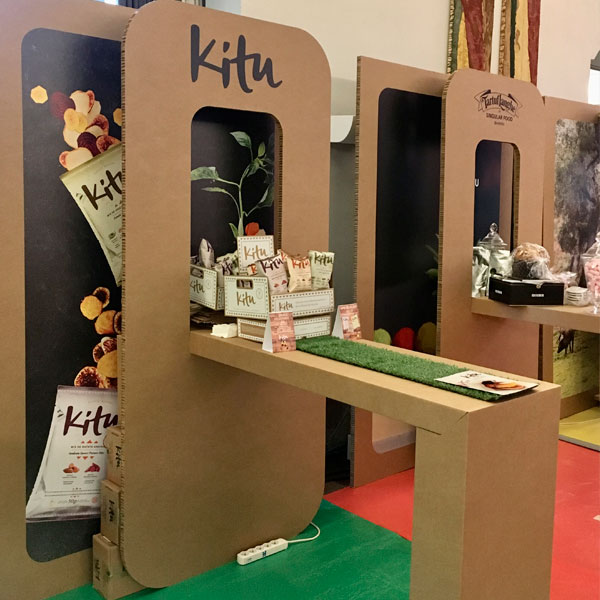 Stand de Kitu en Coperama